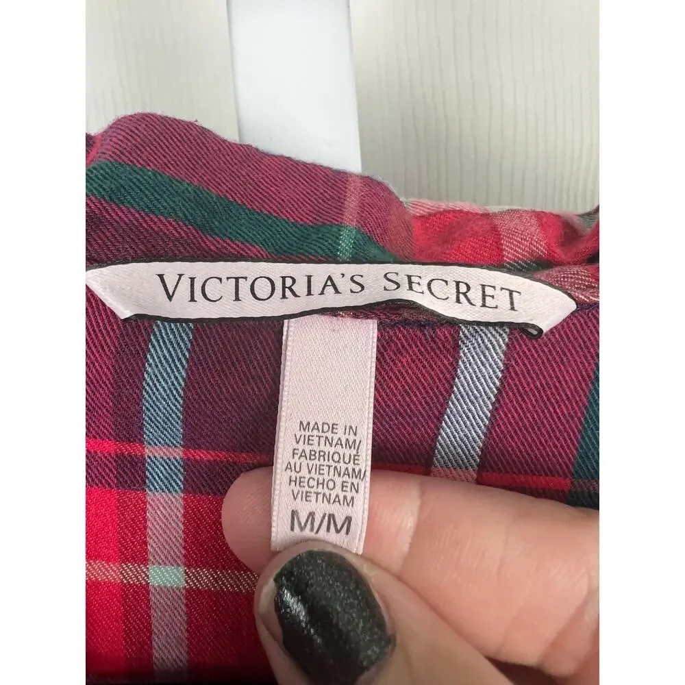 Victorias Secret Pajama Top‎ Red Plaid Size Medium PJ Lounge Wear Button Up